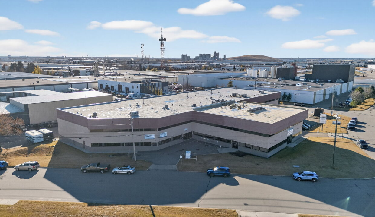 Westbay-Plaza-Royaldev (1)